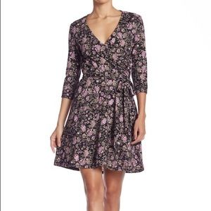 🌼FLORAL PRINT WRAP SWEATER DRESS🌼